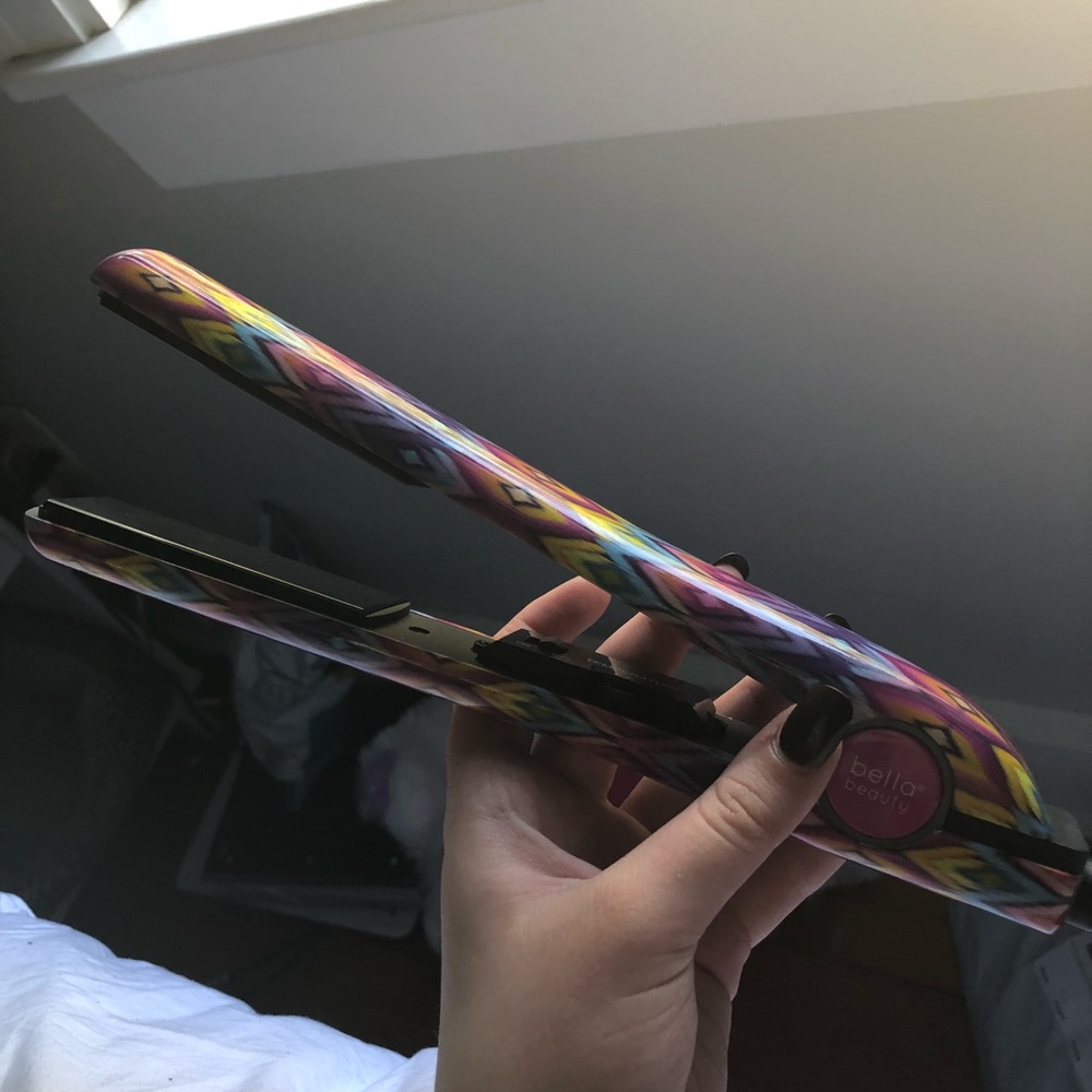 Hair Straightener